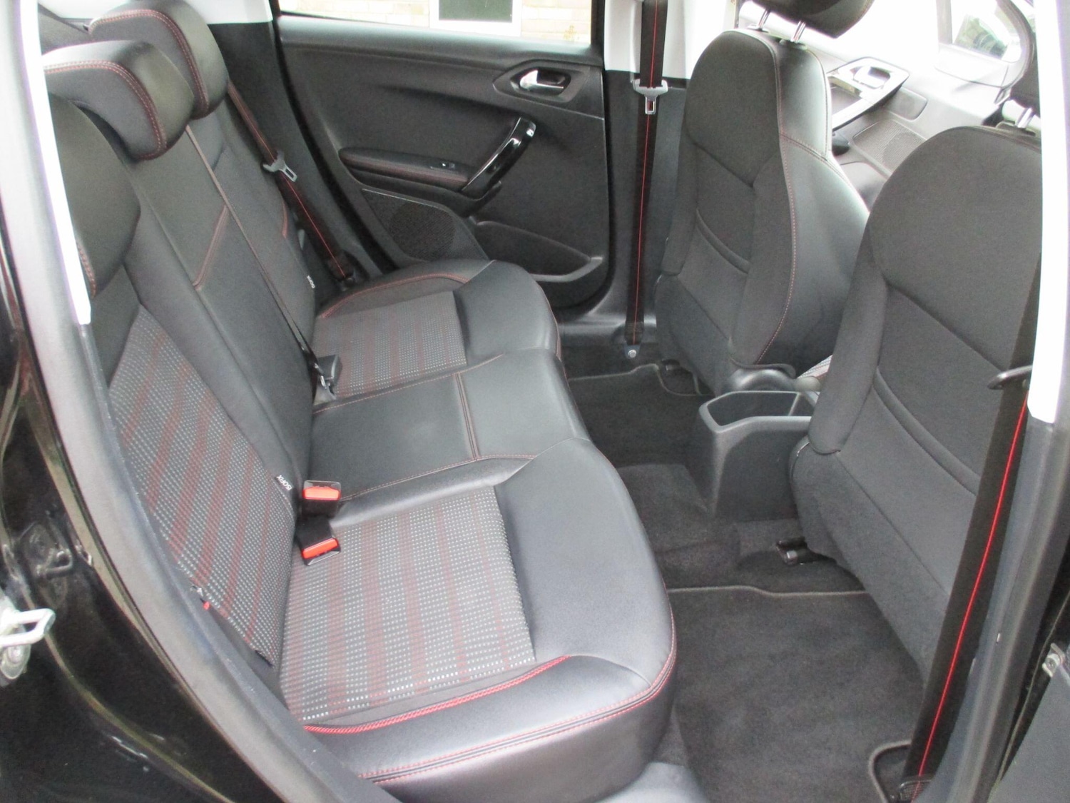 Used Peugeot 208 2016 for sale - 78127482: Photo 26