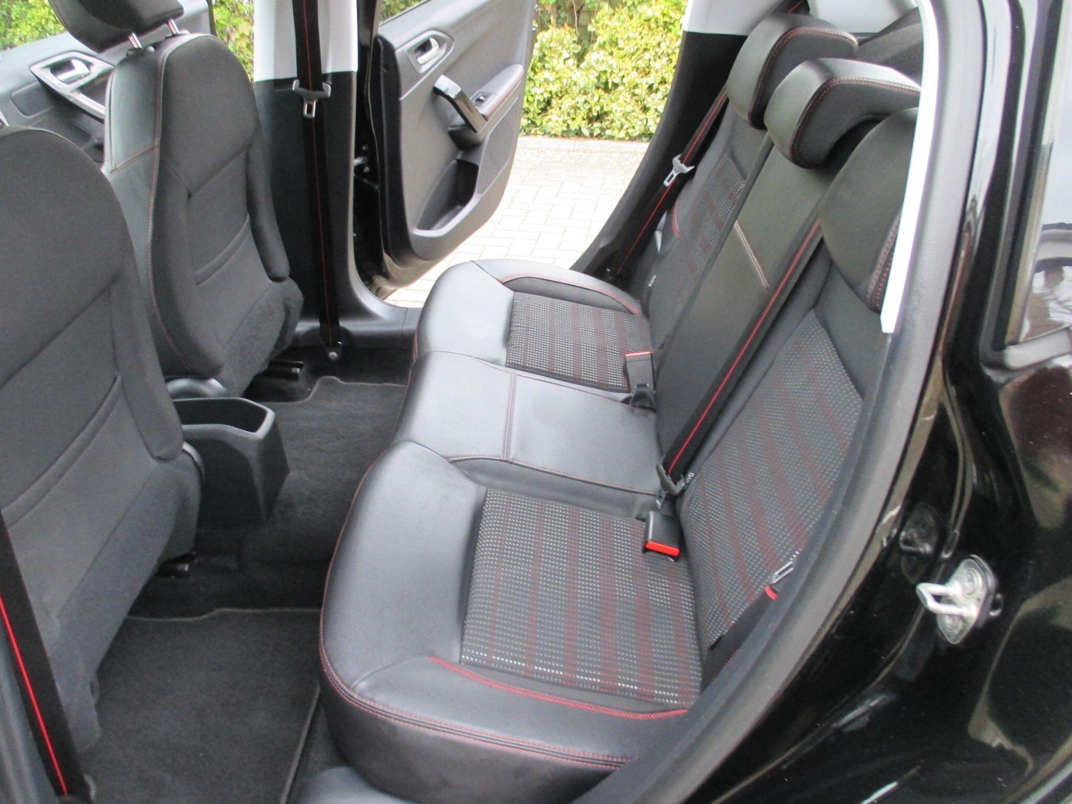 Used Peugeot 208 2016 for sale - 78127482: Photo 27