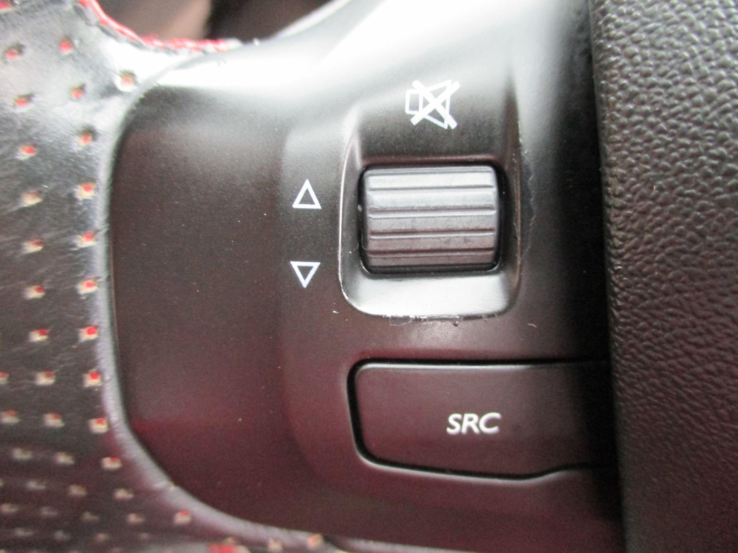 Used Peugeot 208 2016 for sale - 78127482: Photo 29