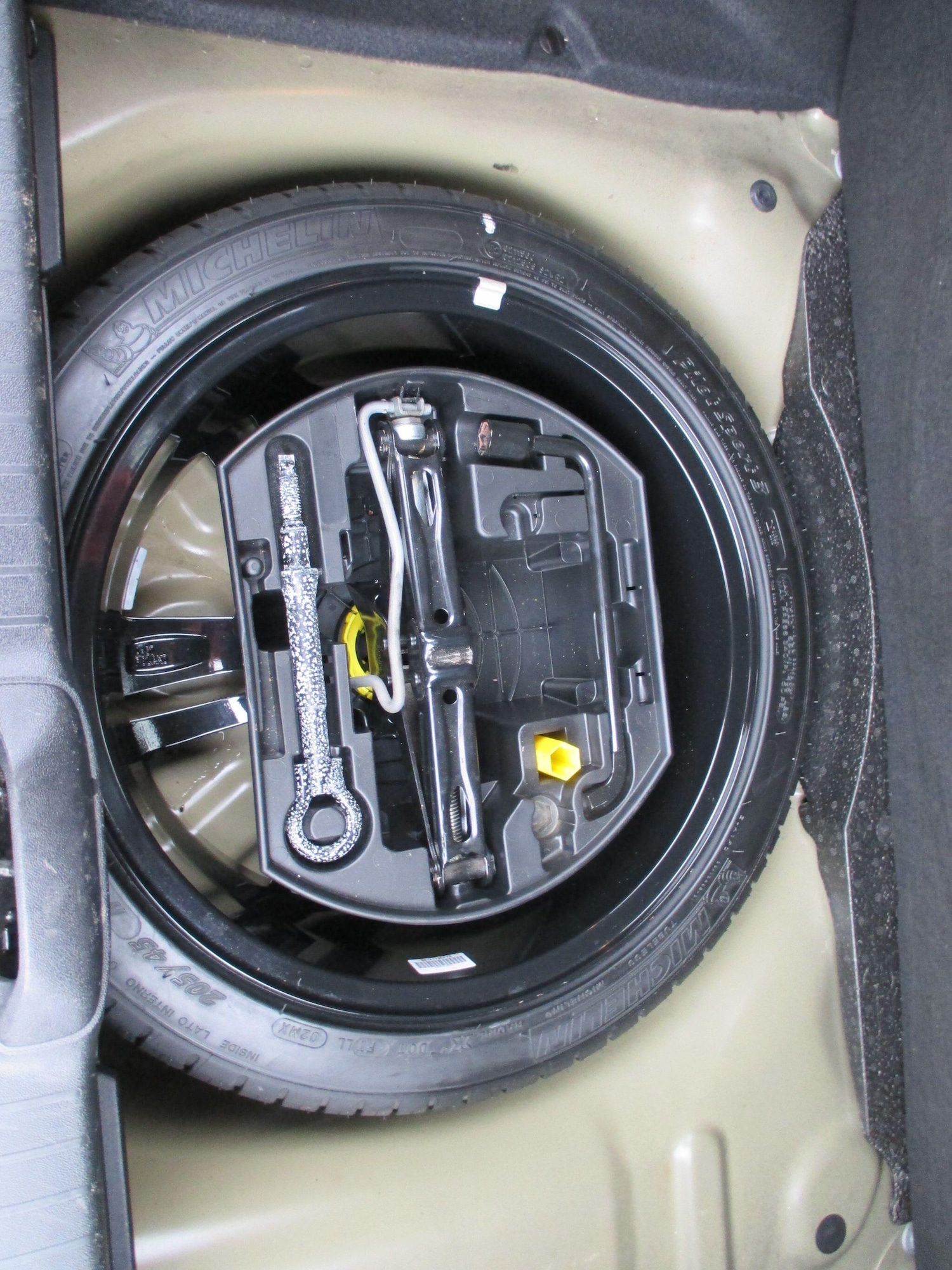 Used Peugeot 208 2016 for sale - 78127482: Photo 46