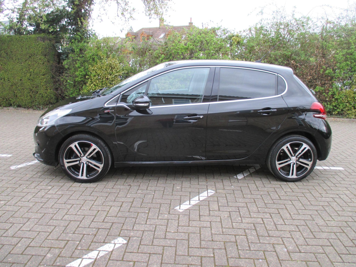 Used Peugeot 208 2016 for sale - 78127482: Photo 7