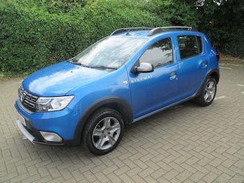 Used Dacia Sandero Stepway 2019 for sale - 77396552: Photo