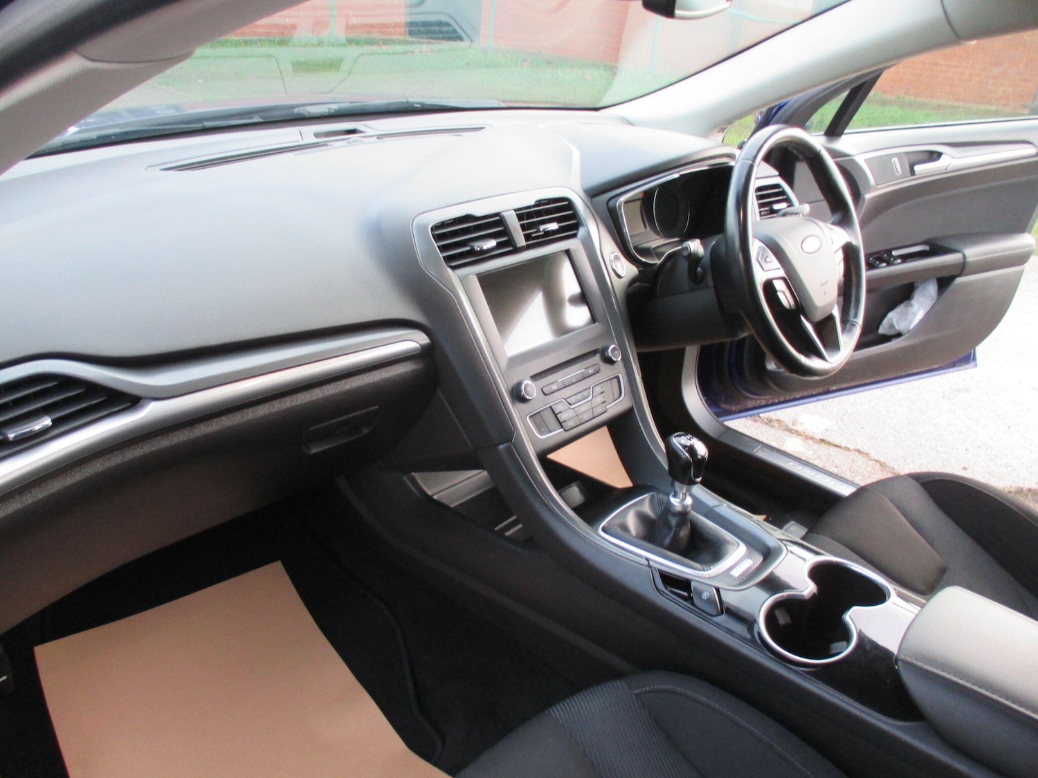 Used Ford Mondeo 2016 for sale - 77376947: Photo 15