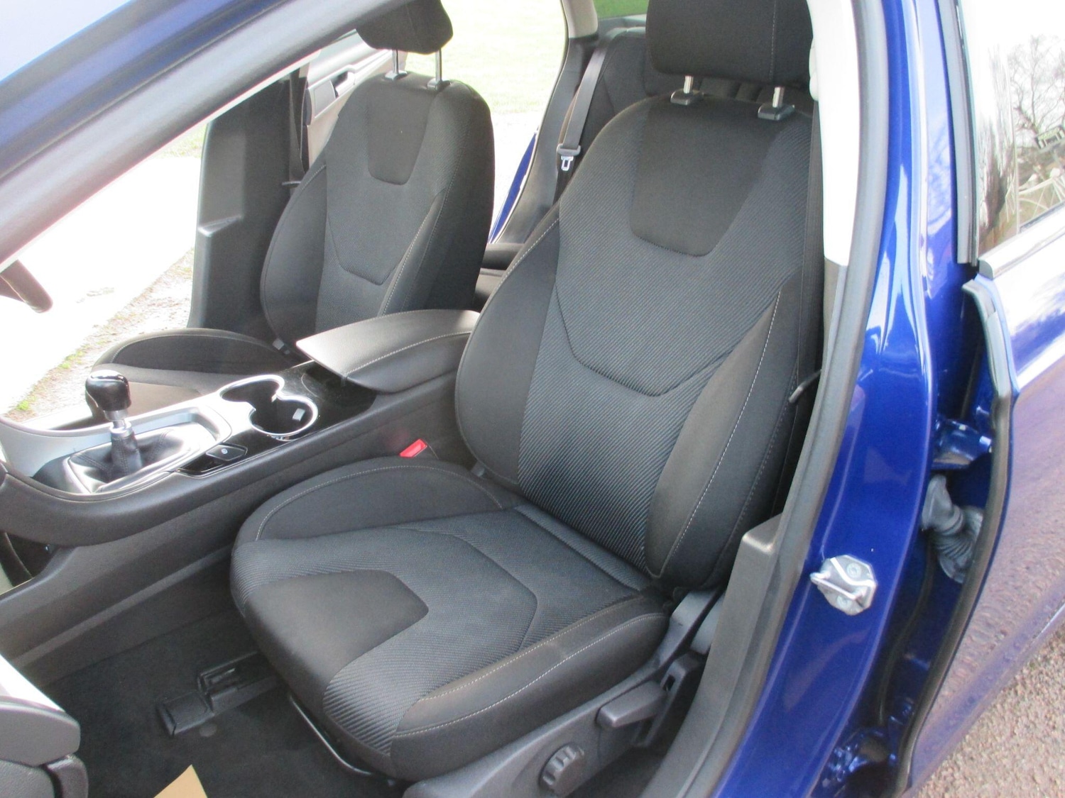 Used Ford Mondeo 2016 for sale - 77376947: Photo 23