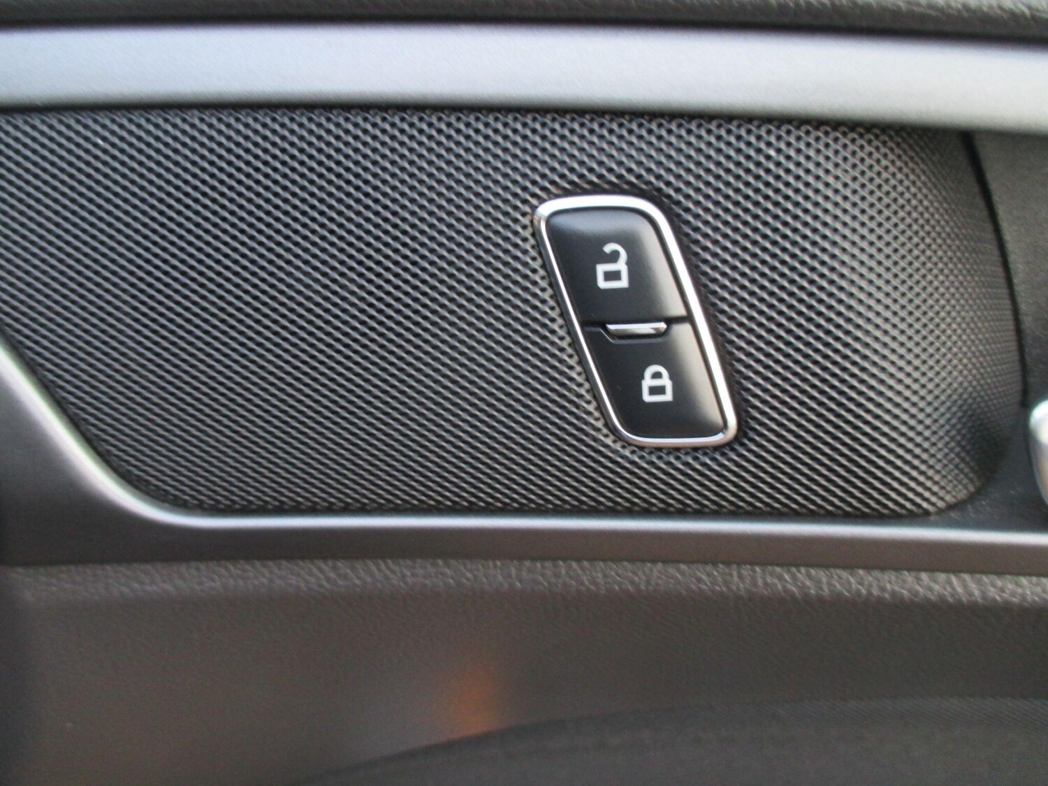 Used Ford Mondeo 2016 for sale - 77376947: Photo 39