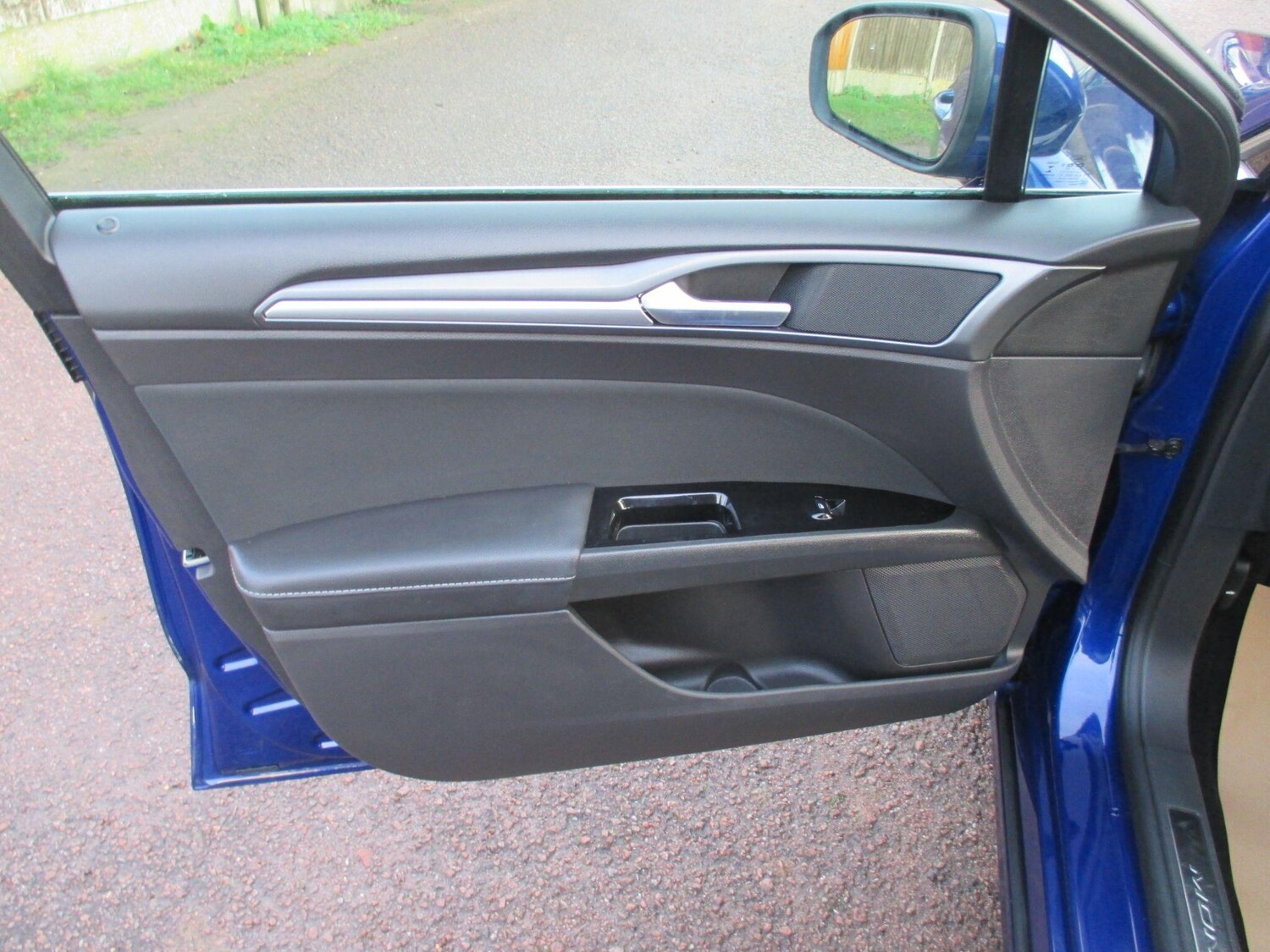 Used Ford Mondeo 2016 for sale - 77376947: Photo 44