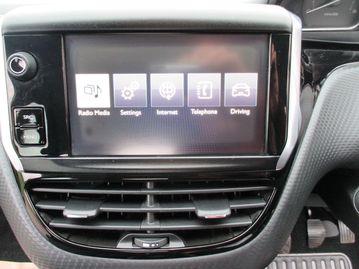 Used Peugeot 2008 2016 for sale - 77143387: Photo 19