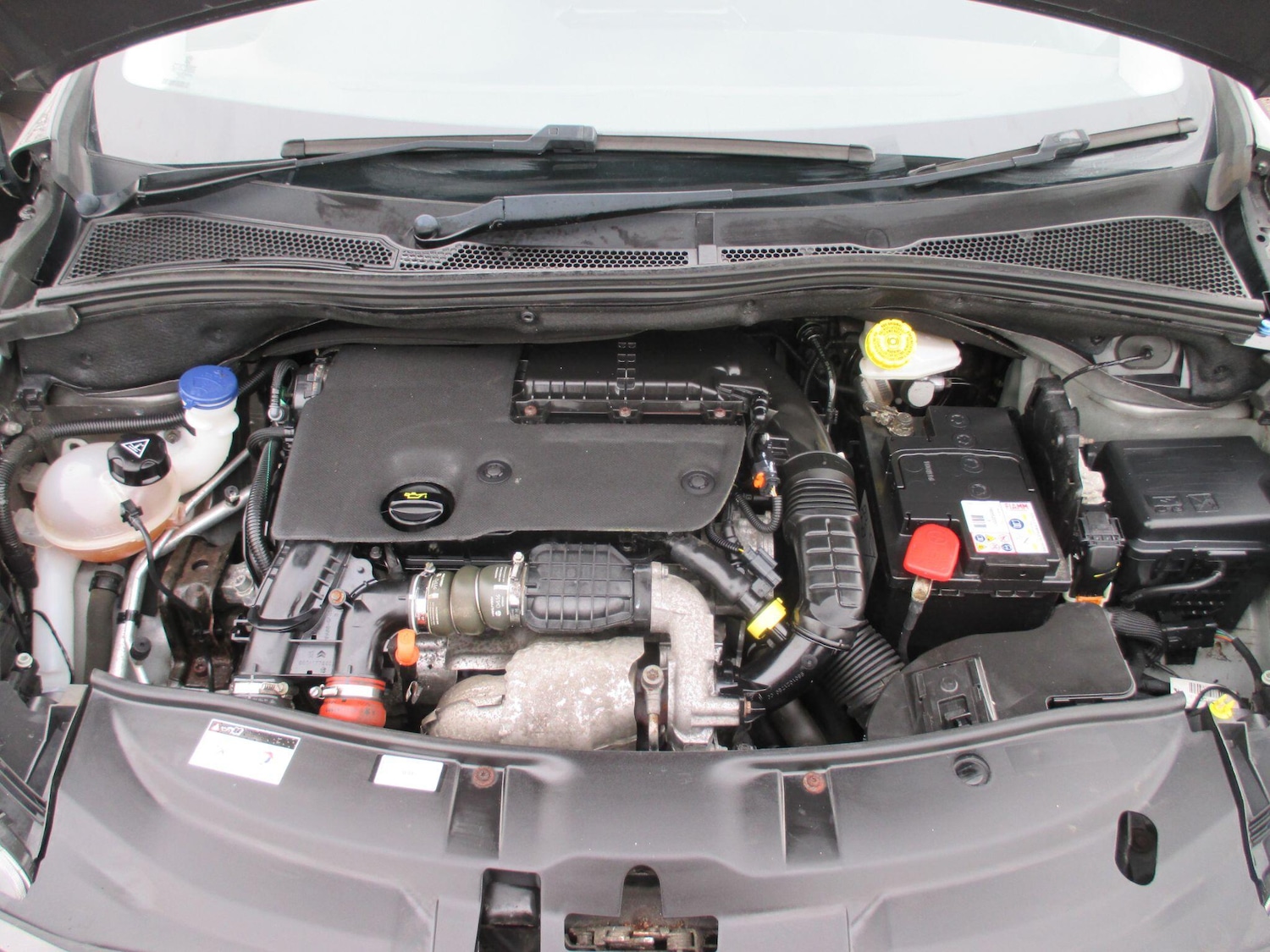 Used Peugeot 2008 2016 for sale - 77143387: Photo 46