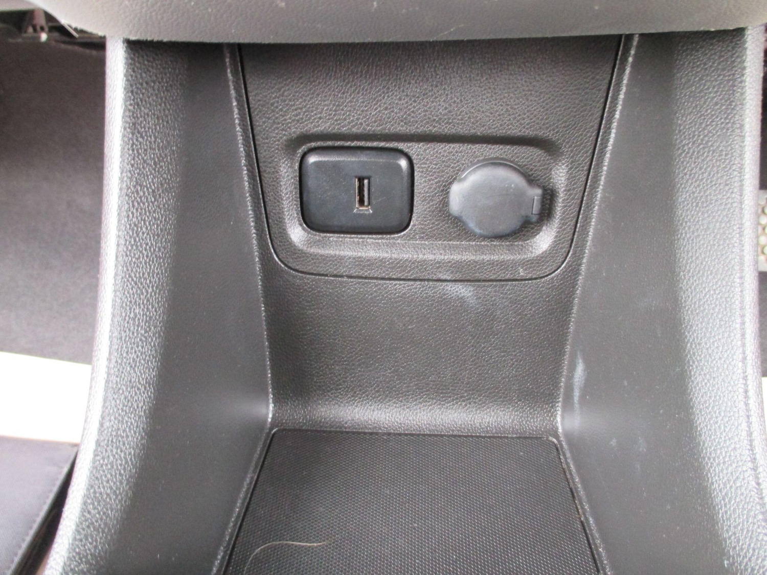 Used Vauxhall Viva 2018 for sale - 77215612: Photo 36