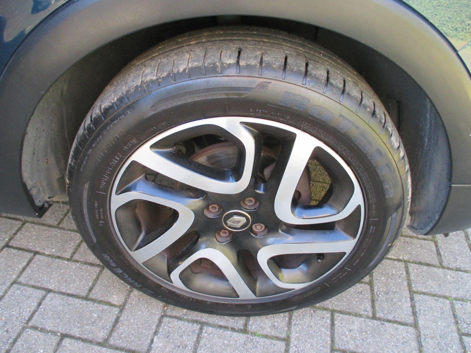 Used Renault Captur 2017 for sale - 77969763: Photo 11