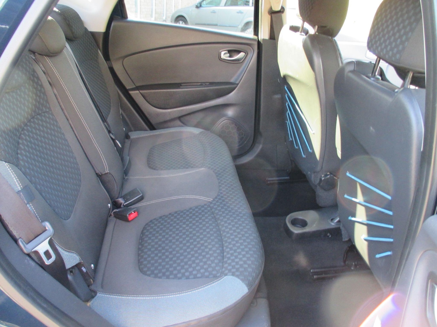 Used Renault Captur 2017 for sale - 77969763: Photo 28