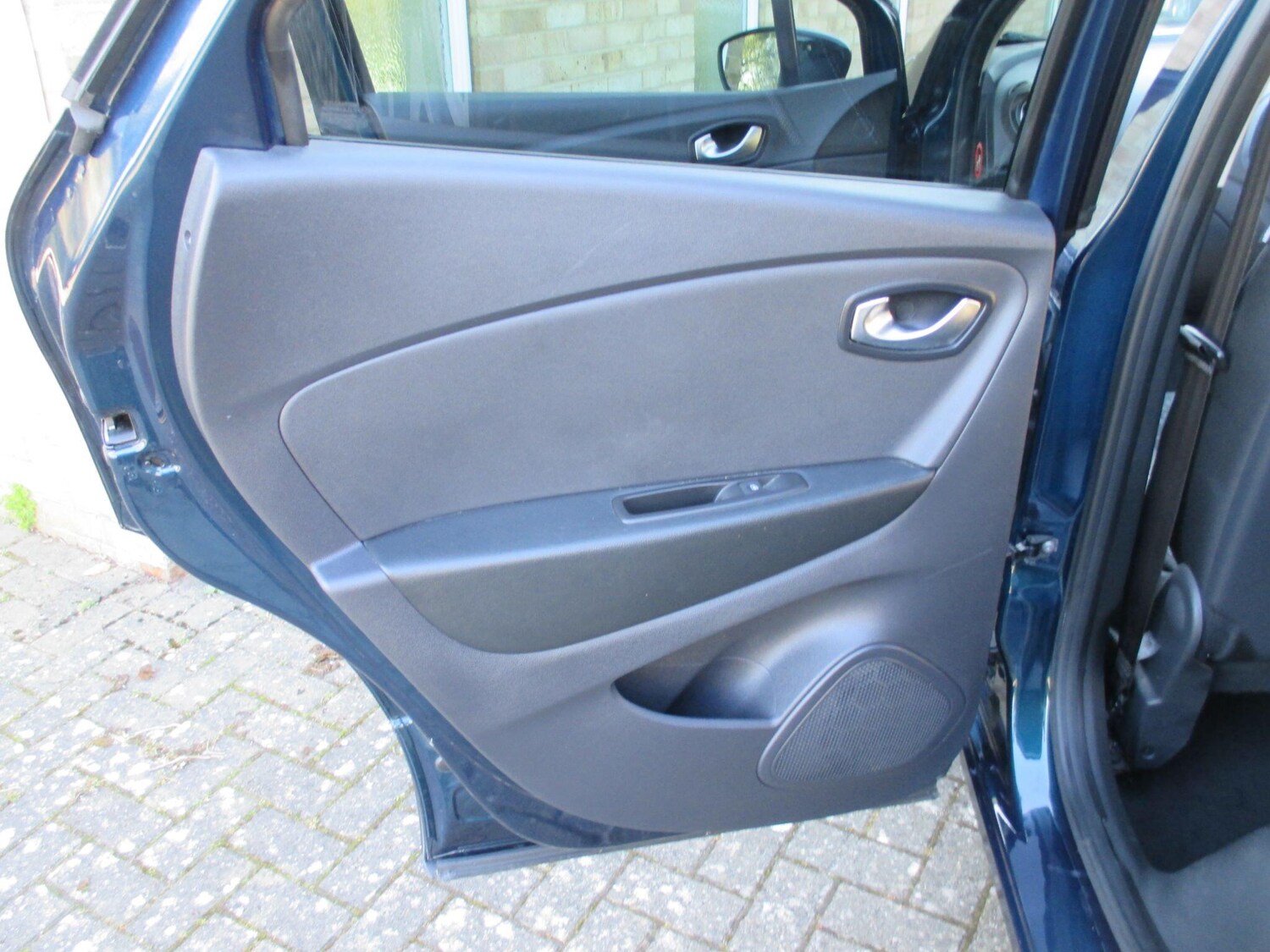 Used Renault Captur 2017 for sale - 77969763: Photo 45