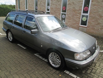 (J) - 2.0 Ghia 5dr