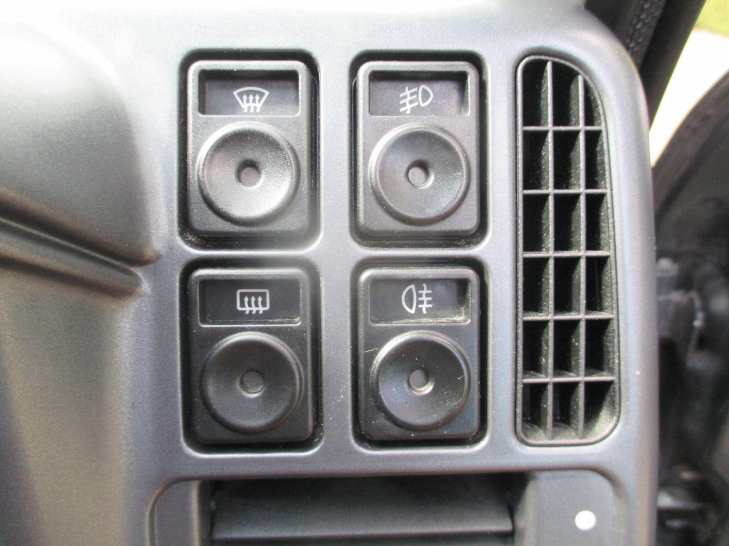 Vehicle 28