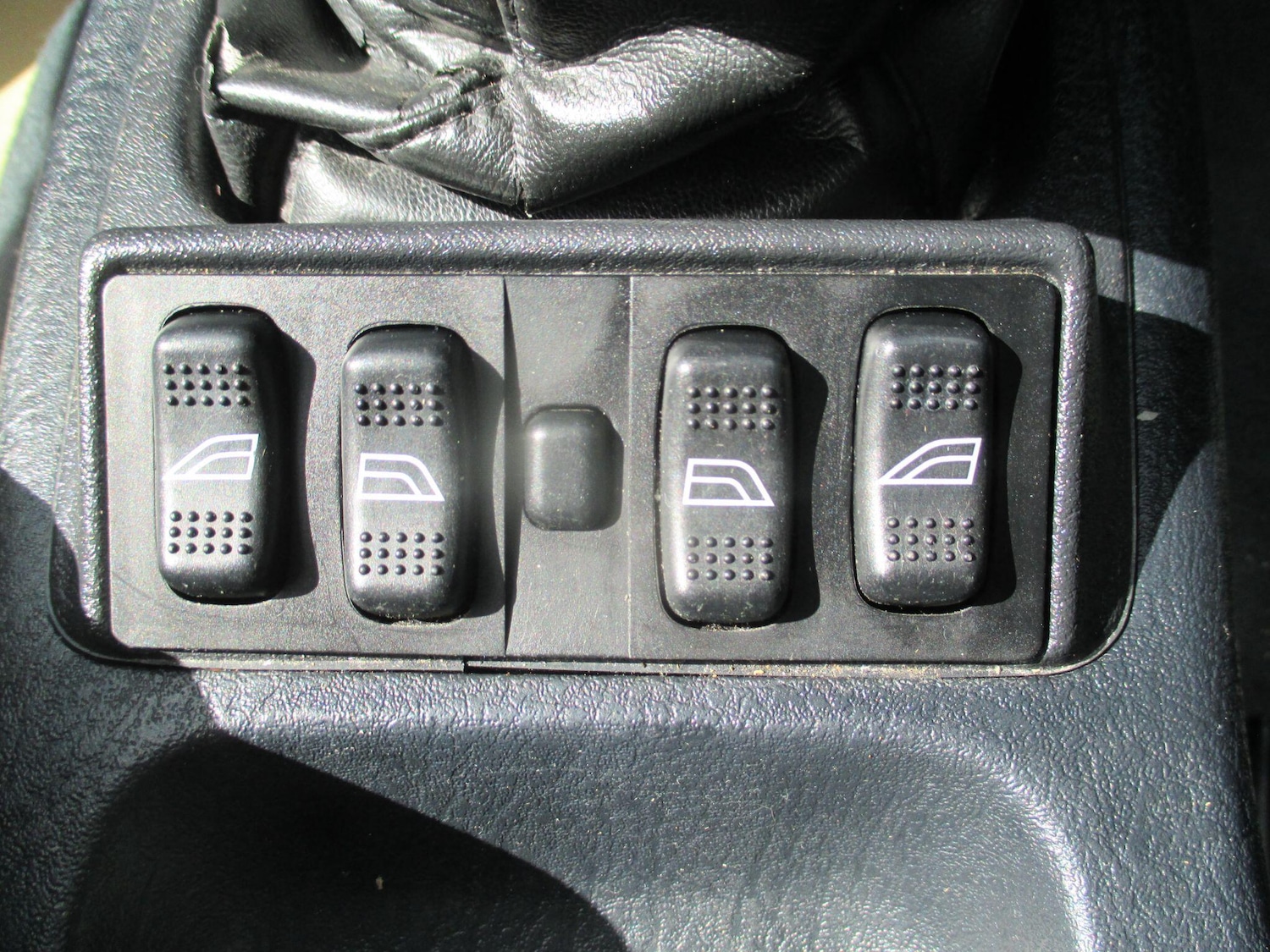 Vehicle 33