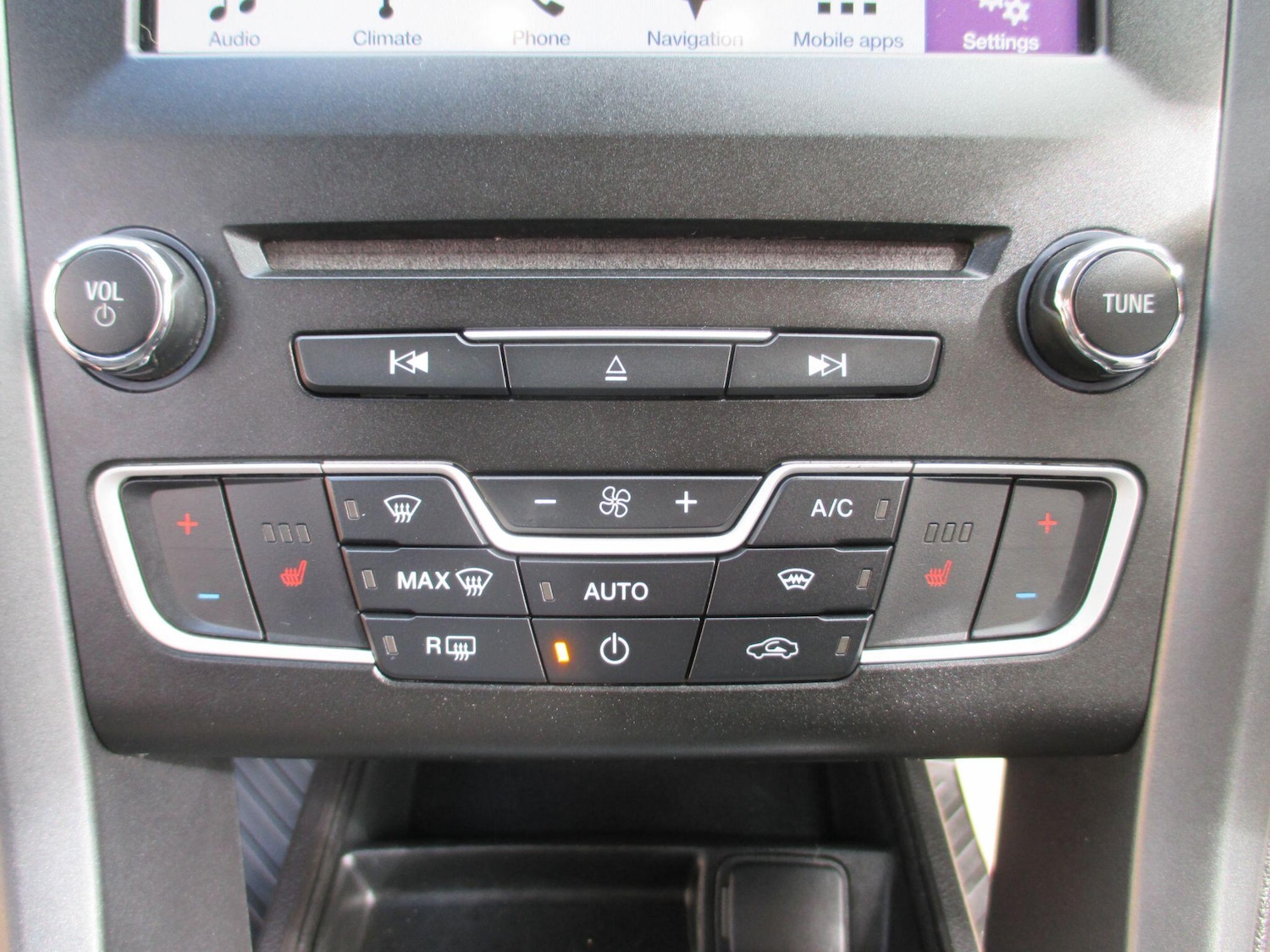 Used Ford Mondeo 2017 for sale - 78072311: Photo 21