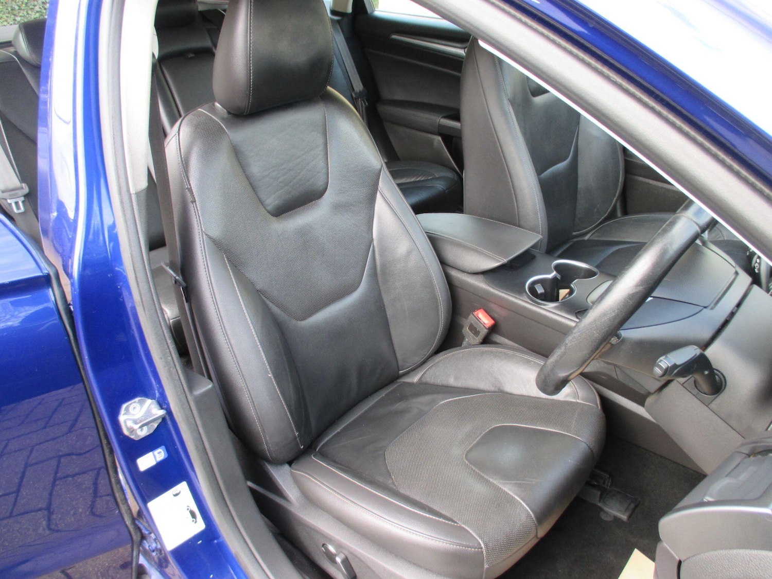 Used Ford Mondeo 2017 for sale - 78072311: Photo 23