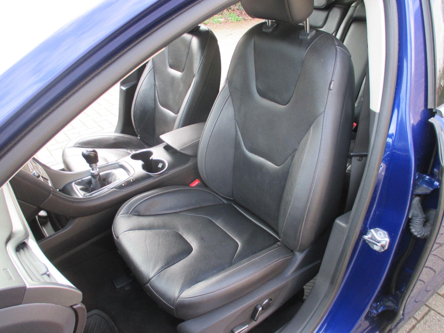 Used Ford Mondeo 2017 for sale - 78072311: Photo 25