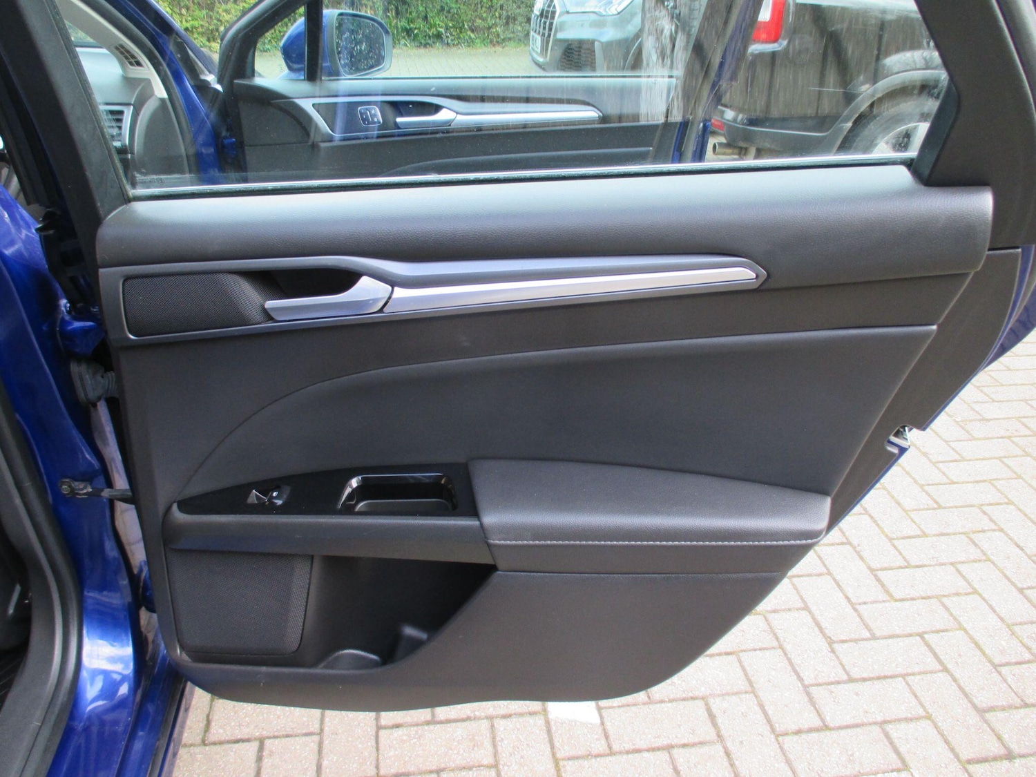 Used Ford Mondeo 2017 for sale - 78072311: Photo 49