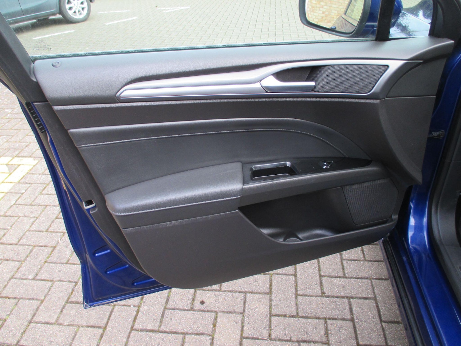 Used Ford Mondeo 2017 for sale - 78072311: Photo 51