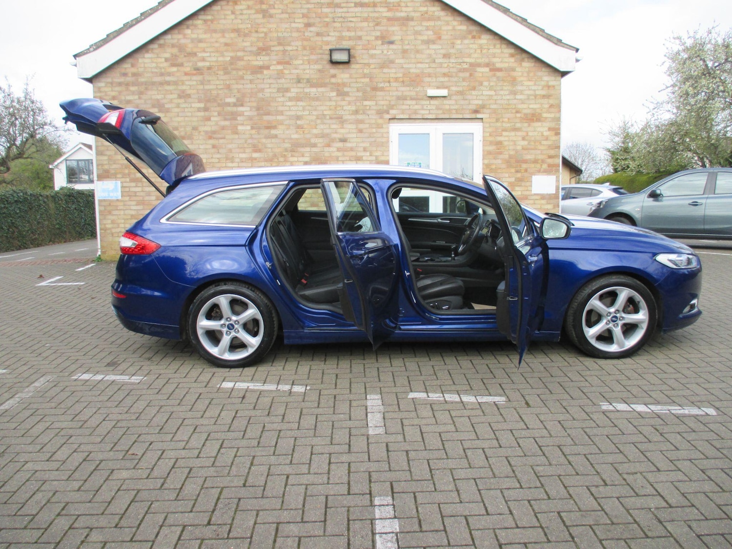 Used Ford Mondeo 2017 for sale - 78072311: Photo 9