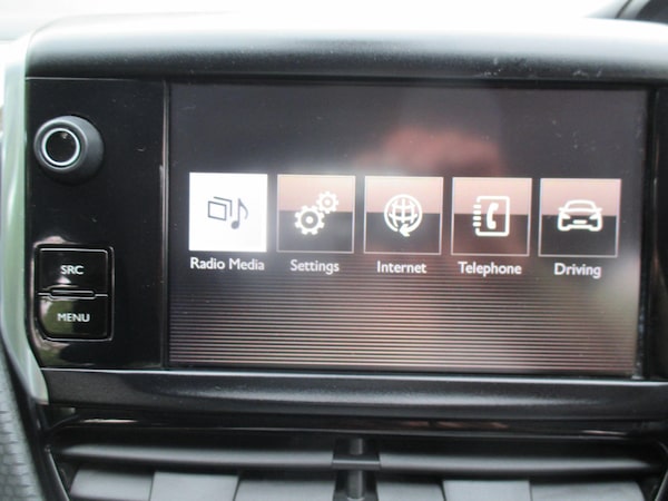 Used Peugeot 2008 2016 for sale - 76226488: Photo 19