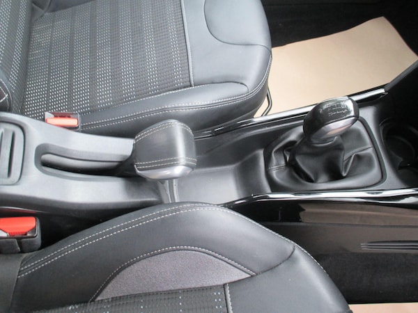 Used Peugeot 2008 2016 for sale - 76226488: Photo 21