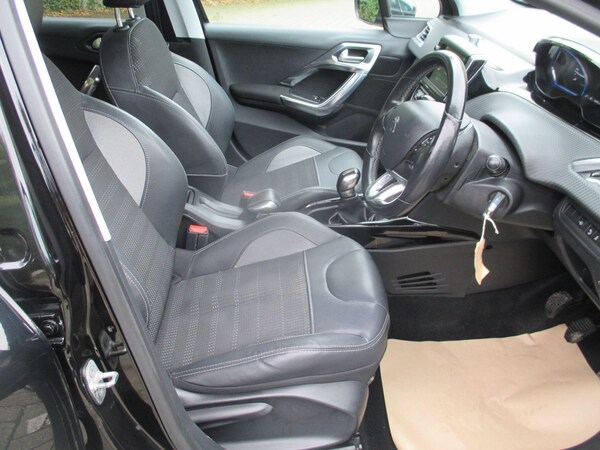 Used Peugeot 2008 2016 for sale - 76226488: Photo 23