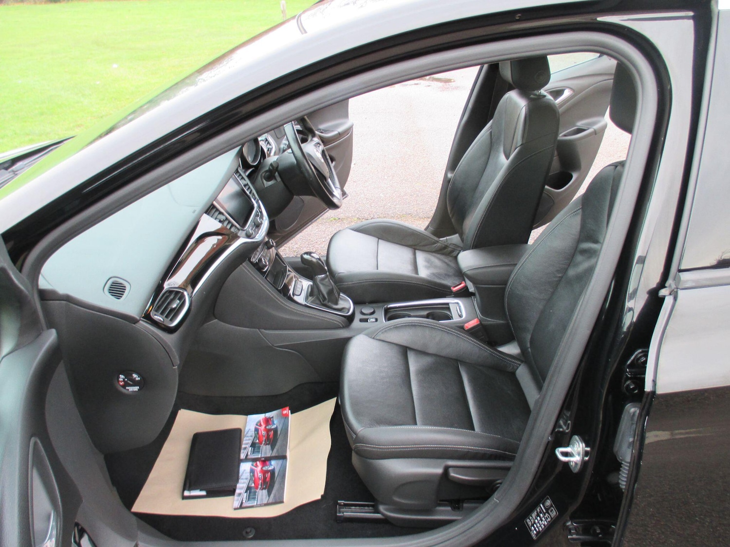 Used Vauxhall Astra 2018 for sale - 77191678: Photo 25