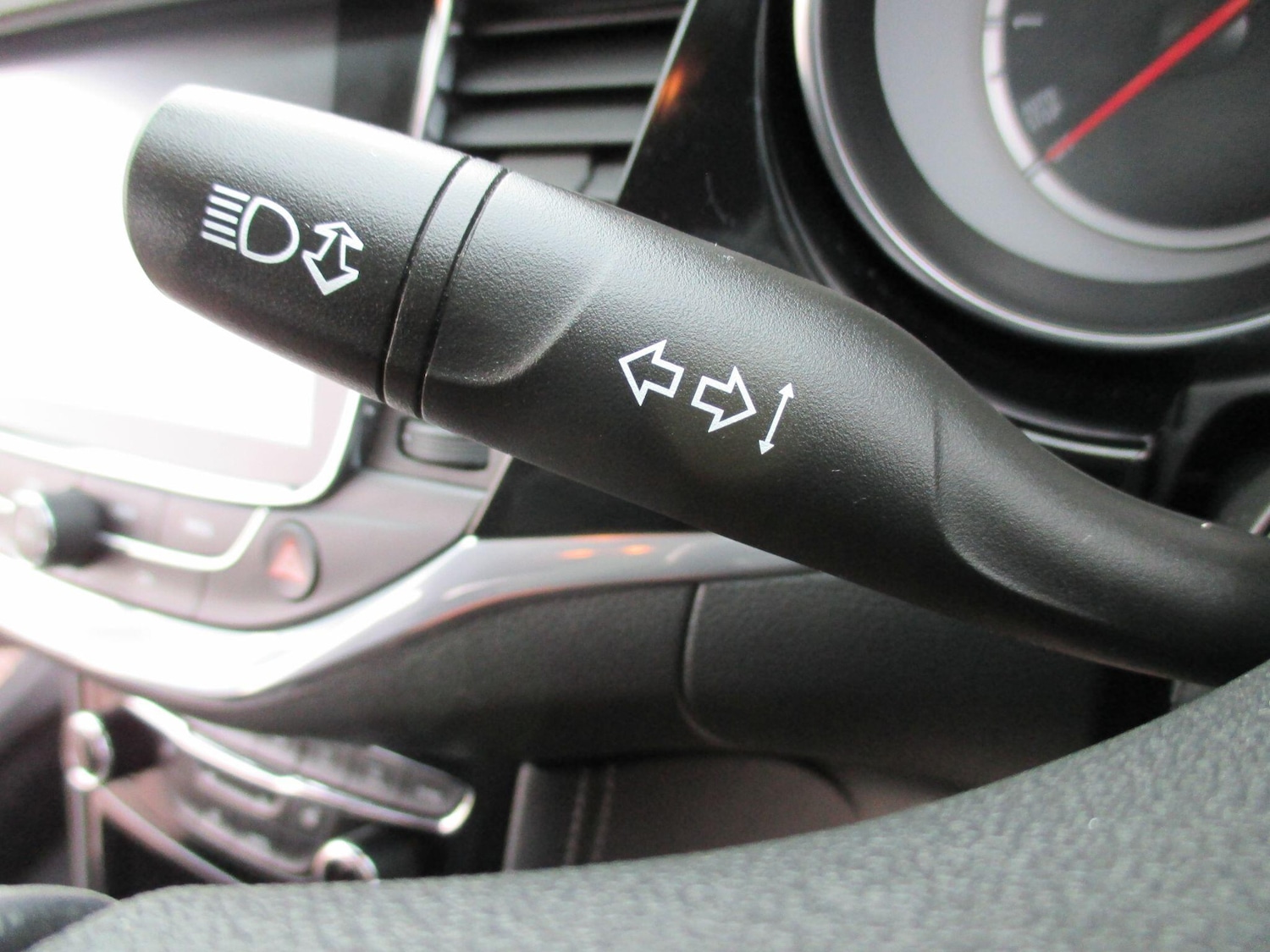 Used Vauxhall Astra 2018 for sale - 77191678: Photo 34