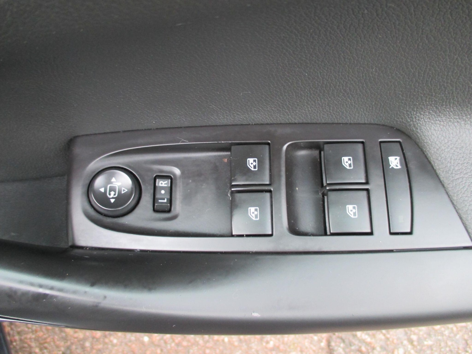 Used Vauxhall Astra 2018 for sale - 77191678: Photo 40