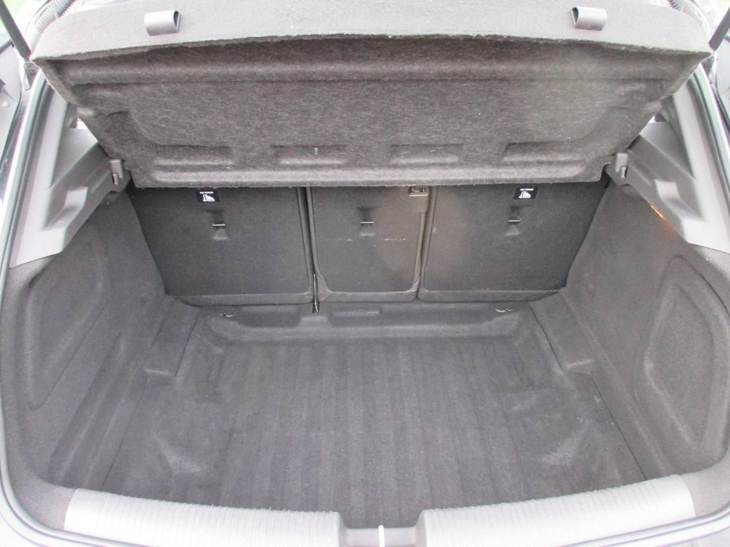 Used Vauxhall Astra 2018 for sale - 77191678: Photo 41