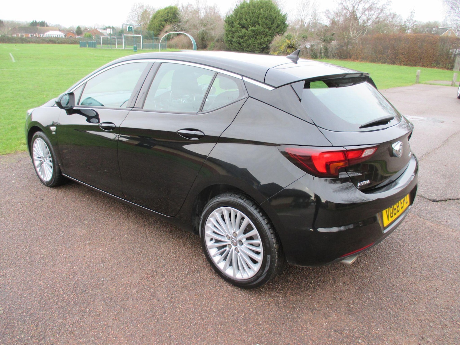 Used Vauxhall Astra 2018 for sale - 77191678: Photo 8