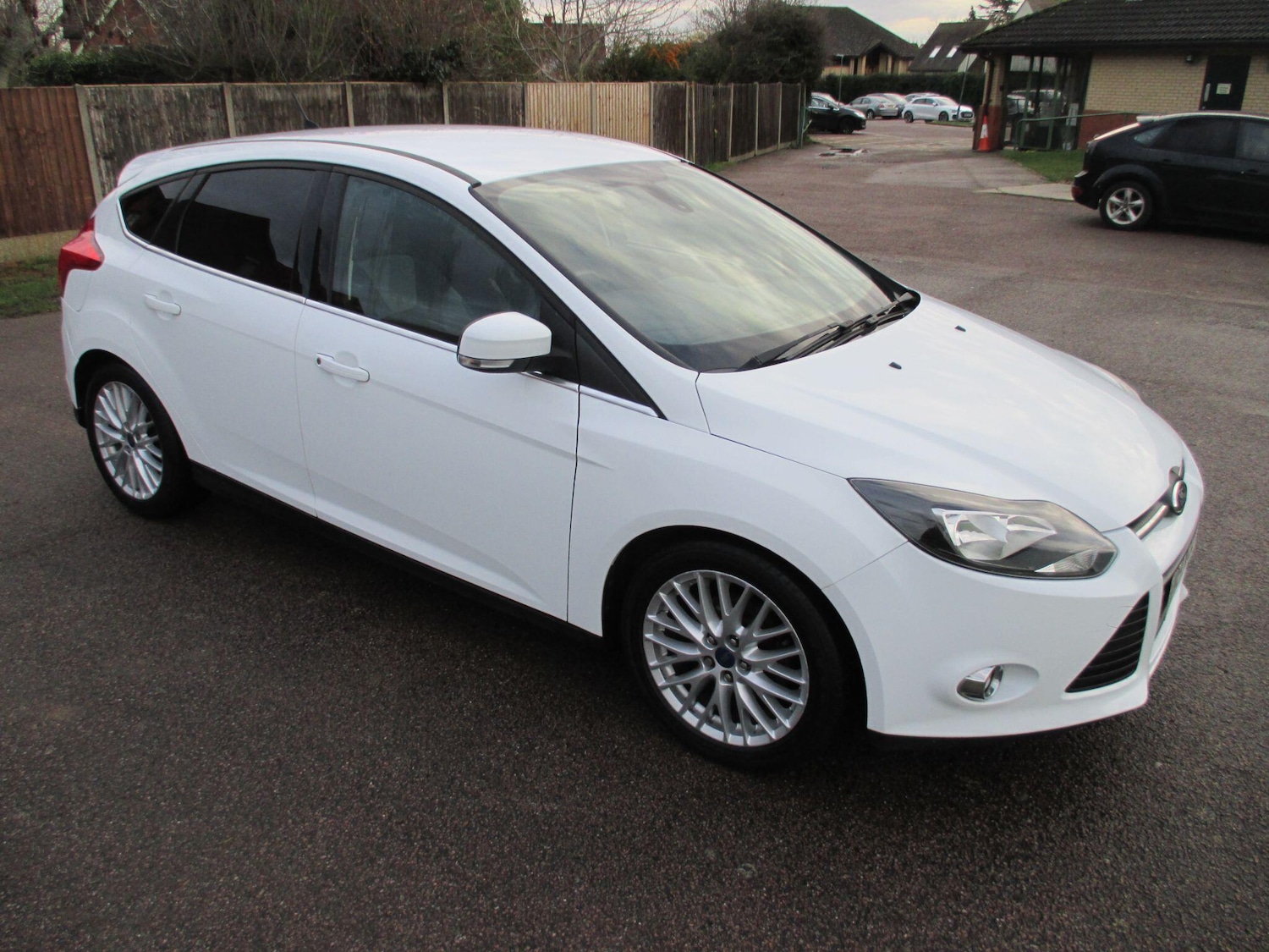 Used Ford Focus 2014 for sale - 76898665: Photo 1