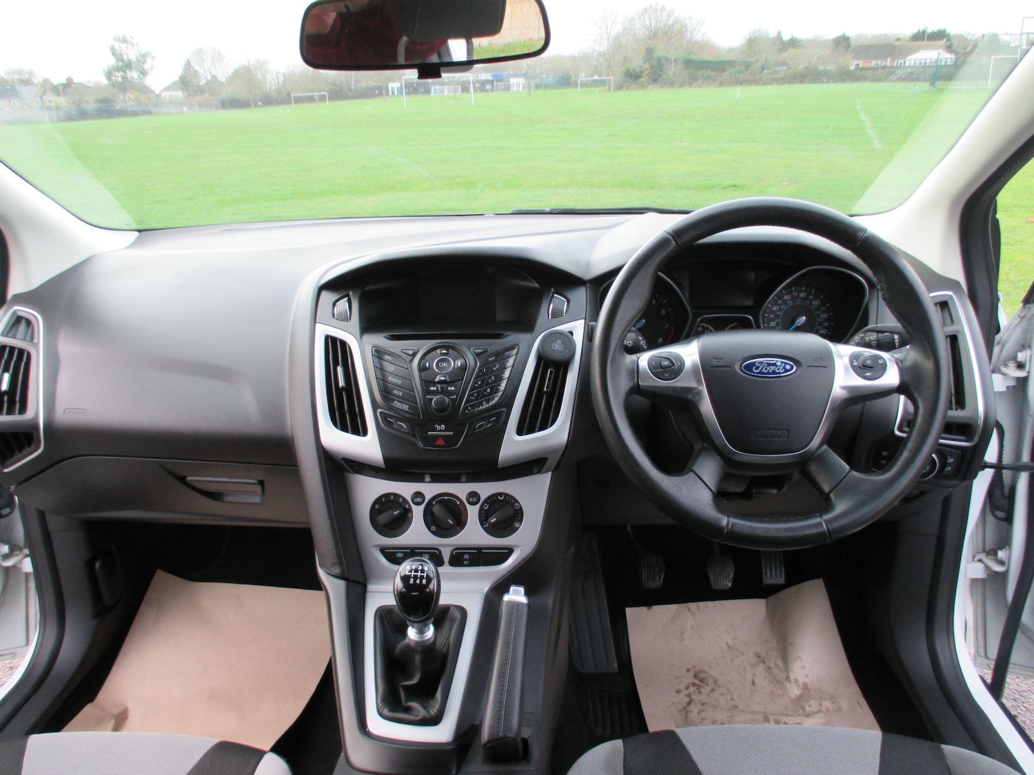 Used Ford Focus 2014 for sale - 76898665: Photo 14