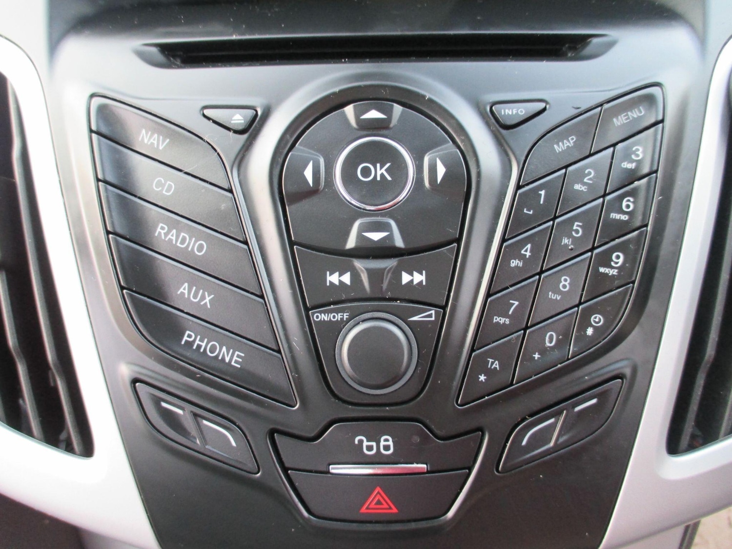 Used Ford Focus 2014 for sale - 76898665: Photo 19