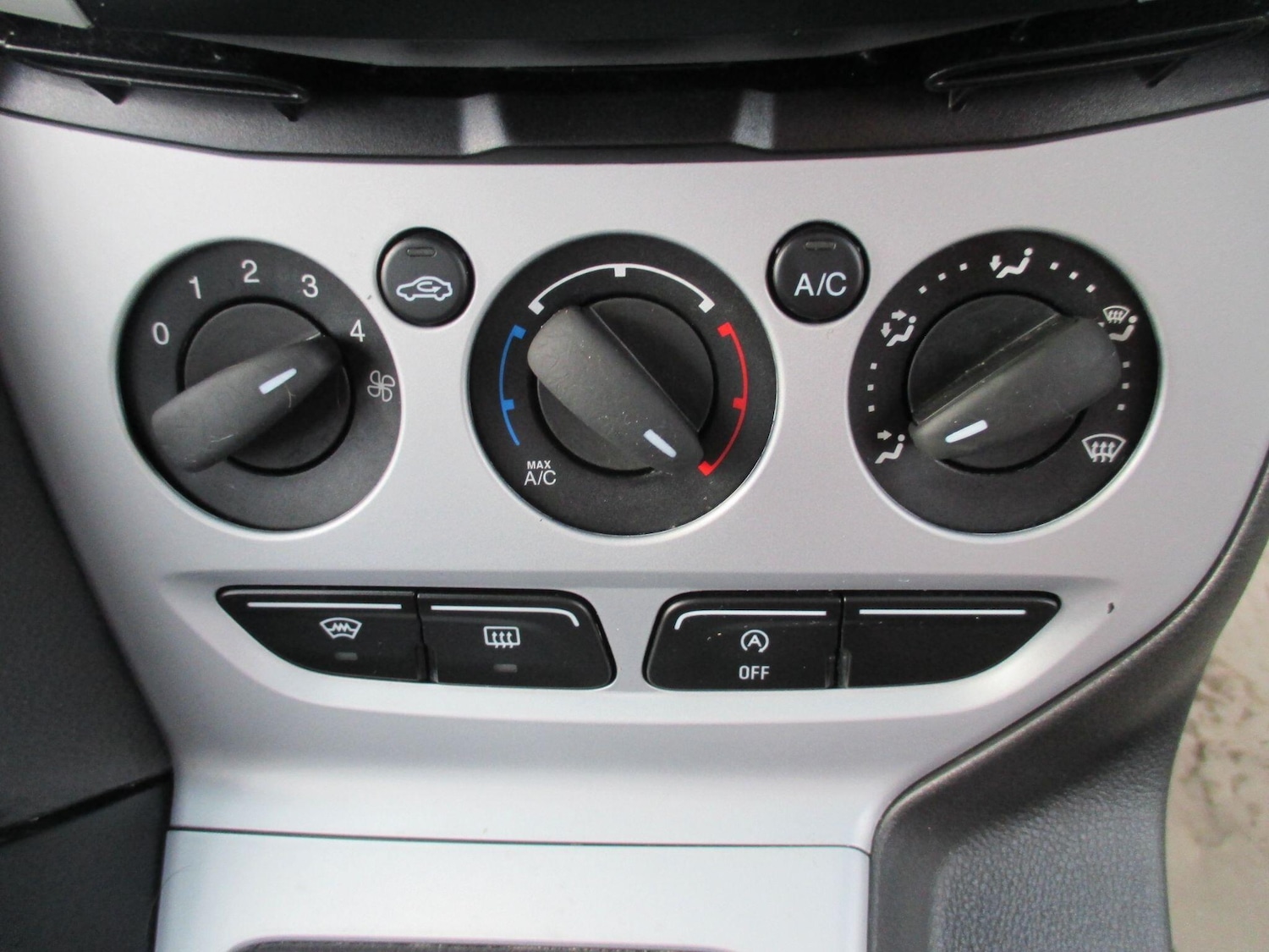 Used Ford Focus 2014 for sale - 76898665: Photo 21