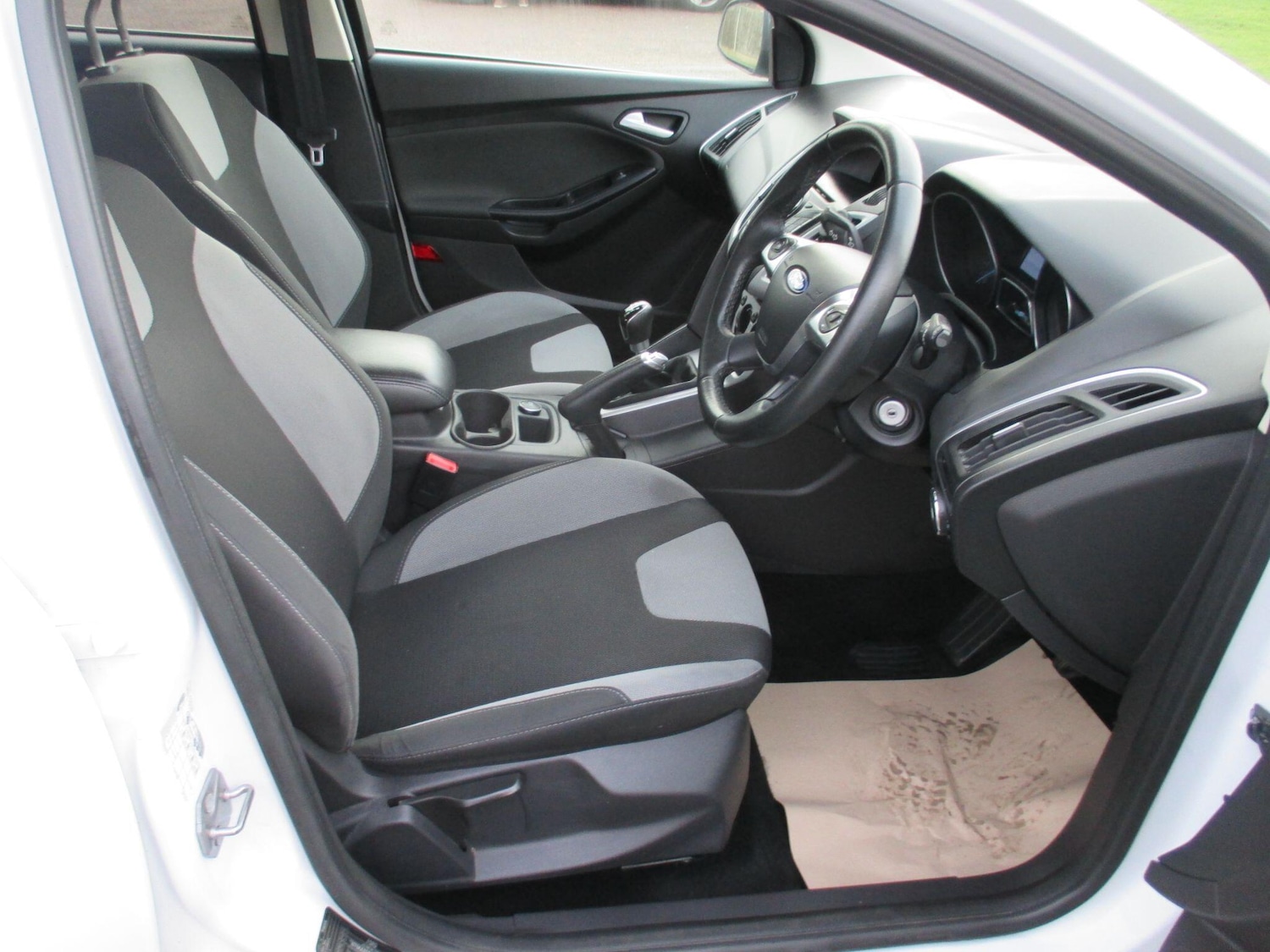 Used Ford Focus 2014 for sale - 76898665: Photo 24