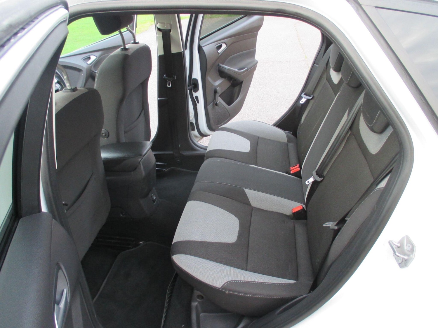 Used Ford Focus 2014 for sale - 76898665: Photo 29