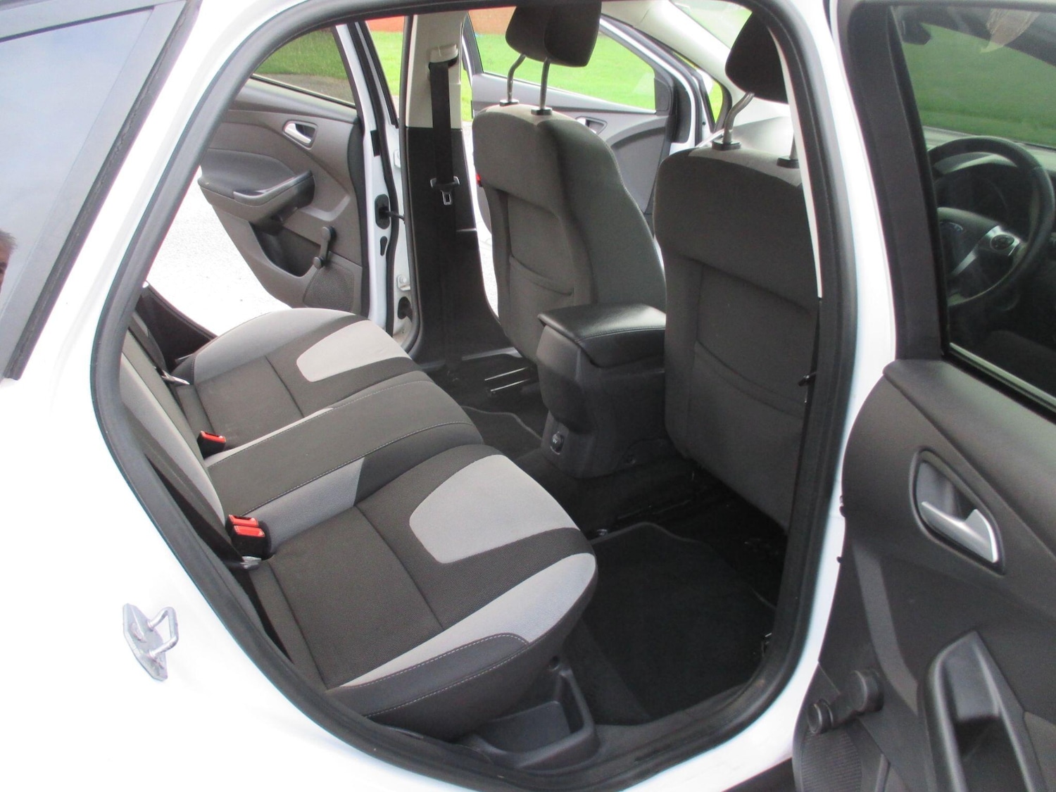 Used Ford Focus 2014 for sale - 76898665: Photo 30