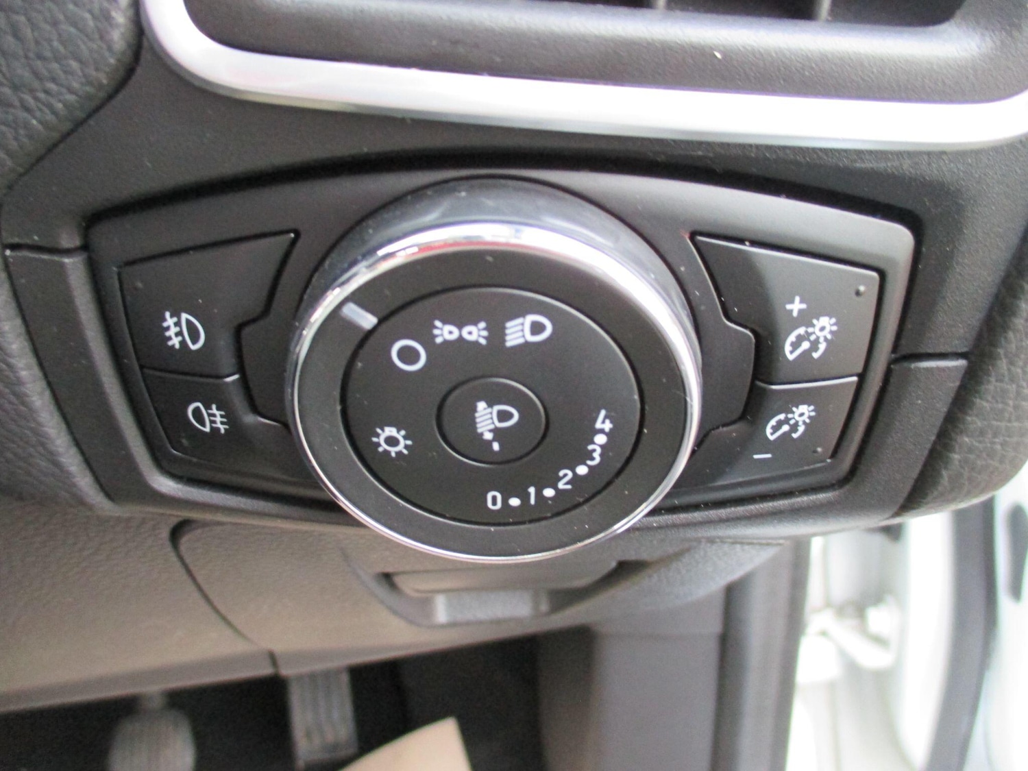 Used Ford Focus 2014 for sale - 76898665: Photo 38