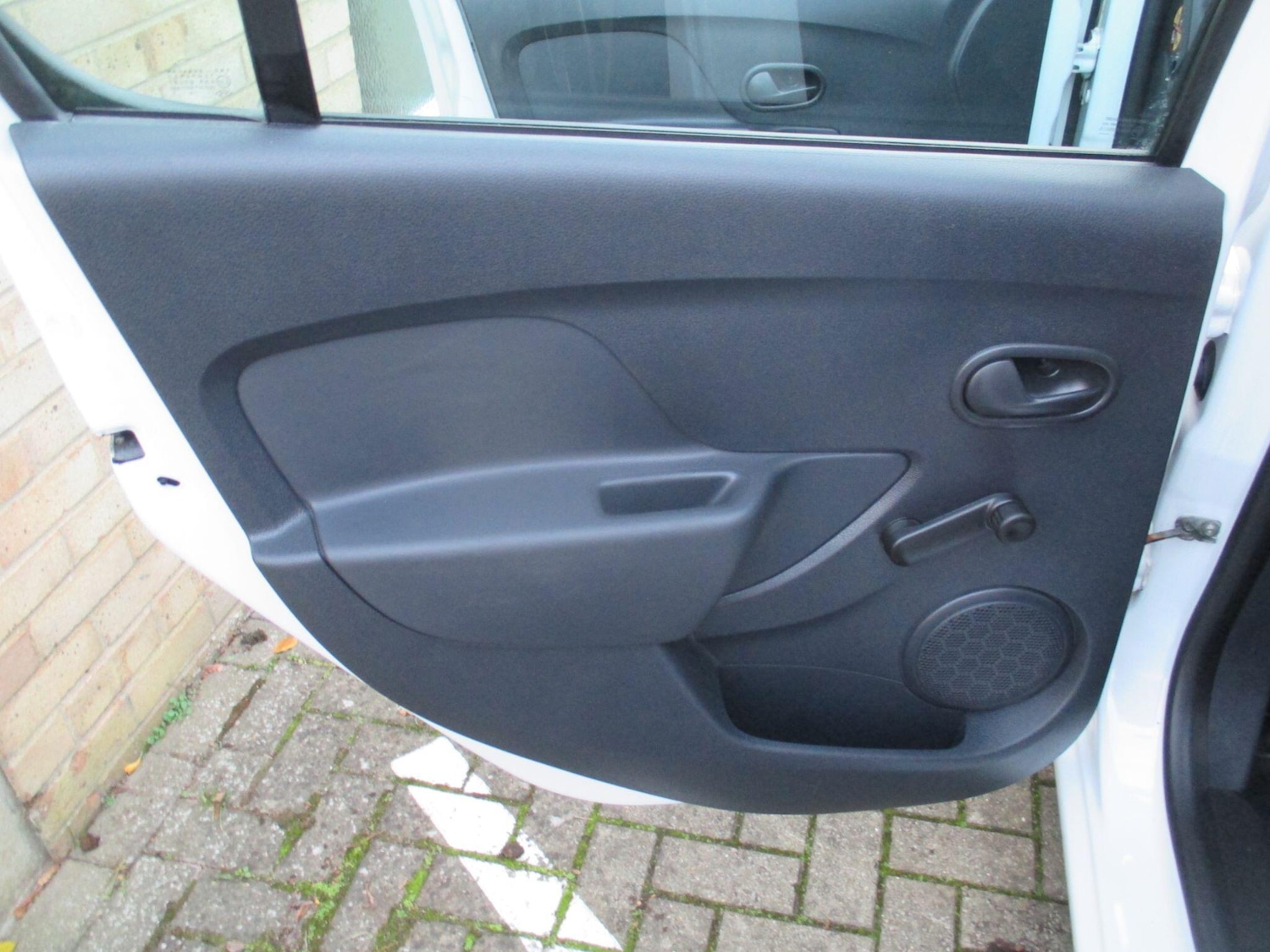 Used Dacia Sandero 2015 for sale - 76409126: Photo 37