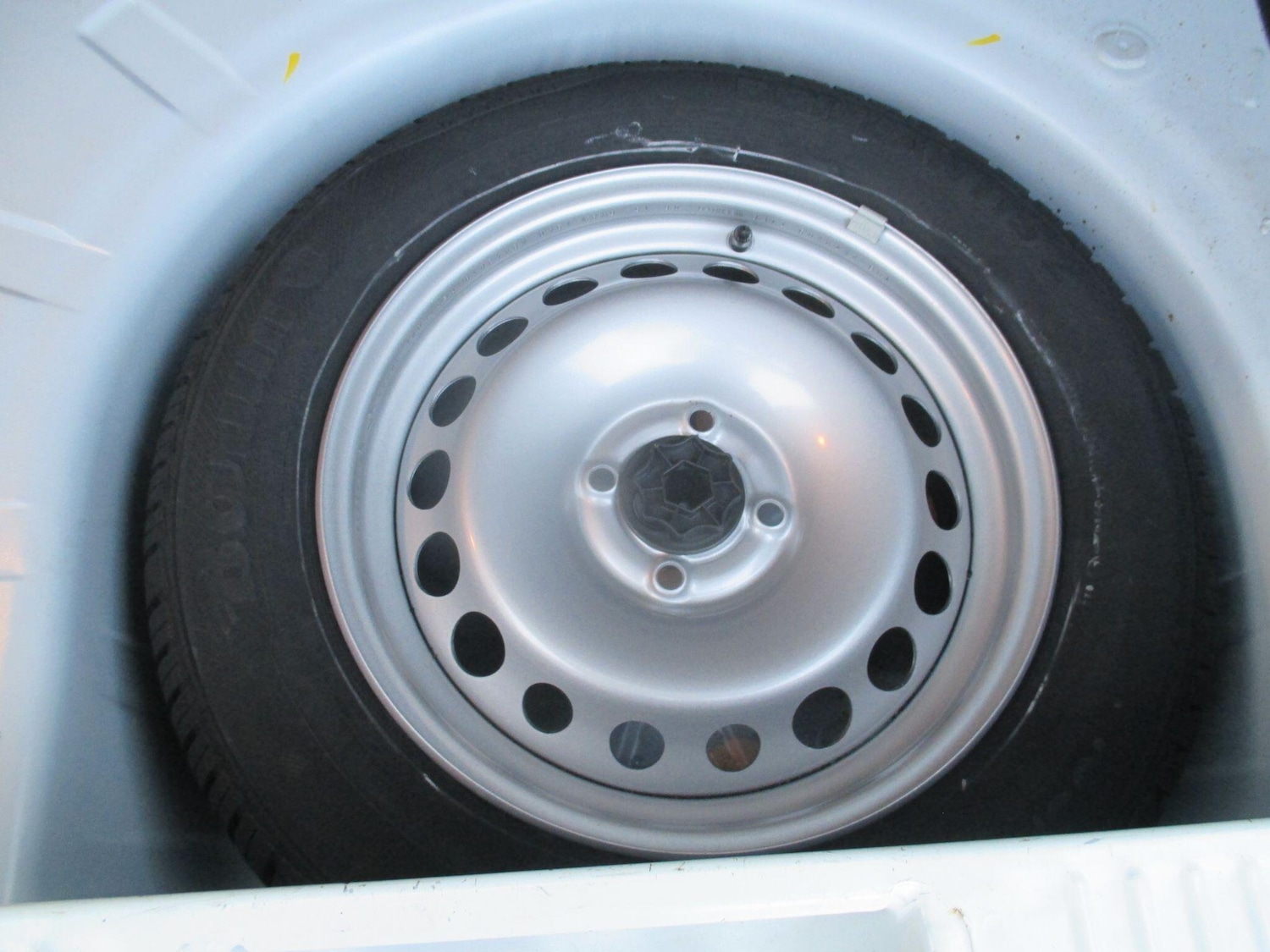 Used Dacia Sandero 2015 for sale - 76409126: Photo 40