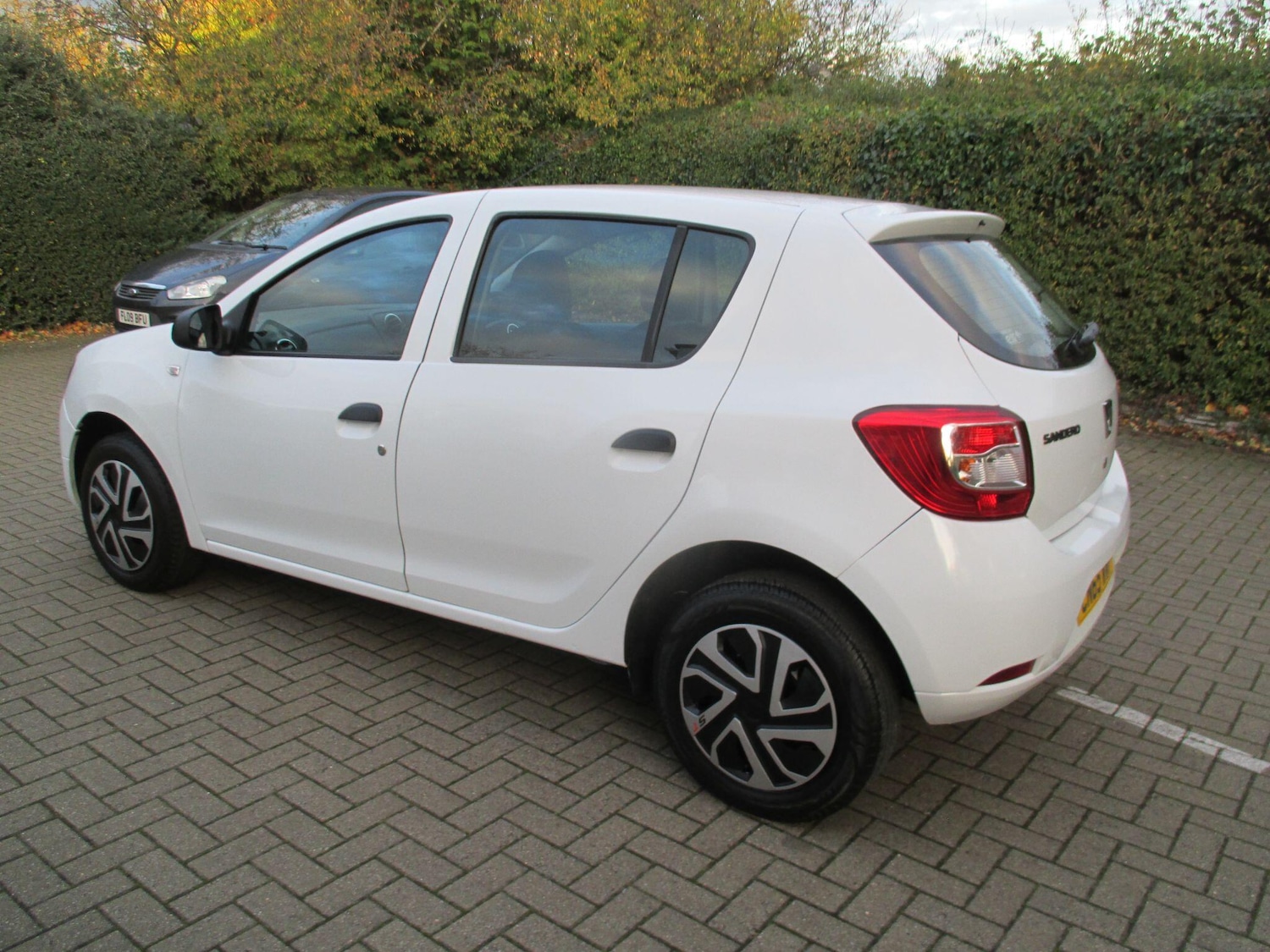 Used Dacia Sandero 2015 for sale - 76409126: Photo 8
