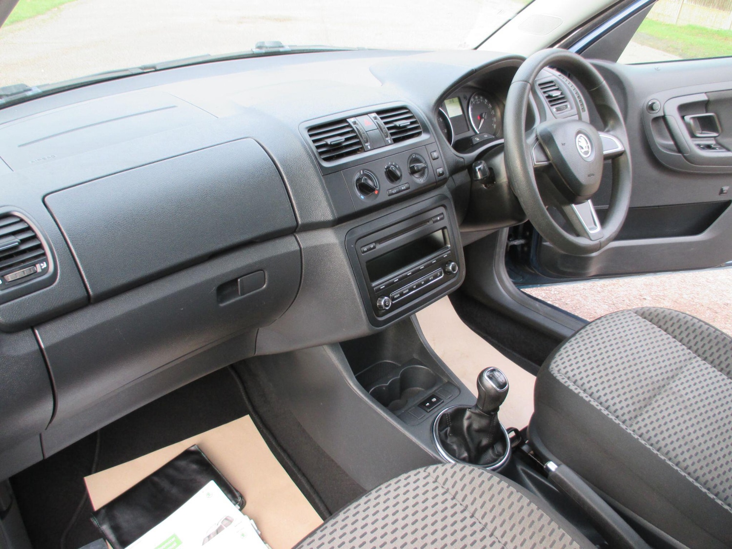 Used Skoda Roomster 2014 for sale - 76953497: Photo 15