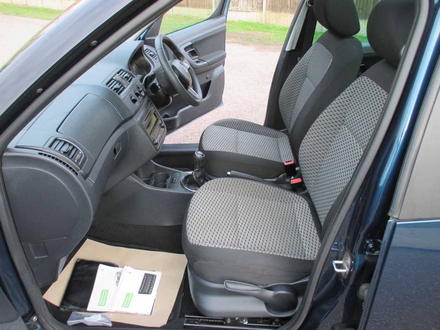 Used Skoda Roomster 2014 for sale - 76953497: Photo 24