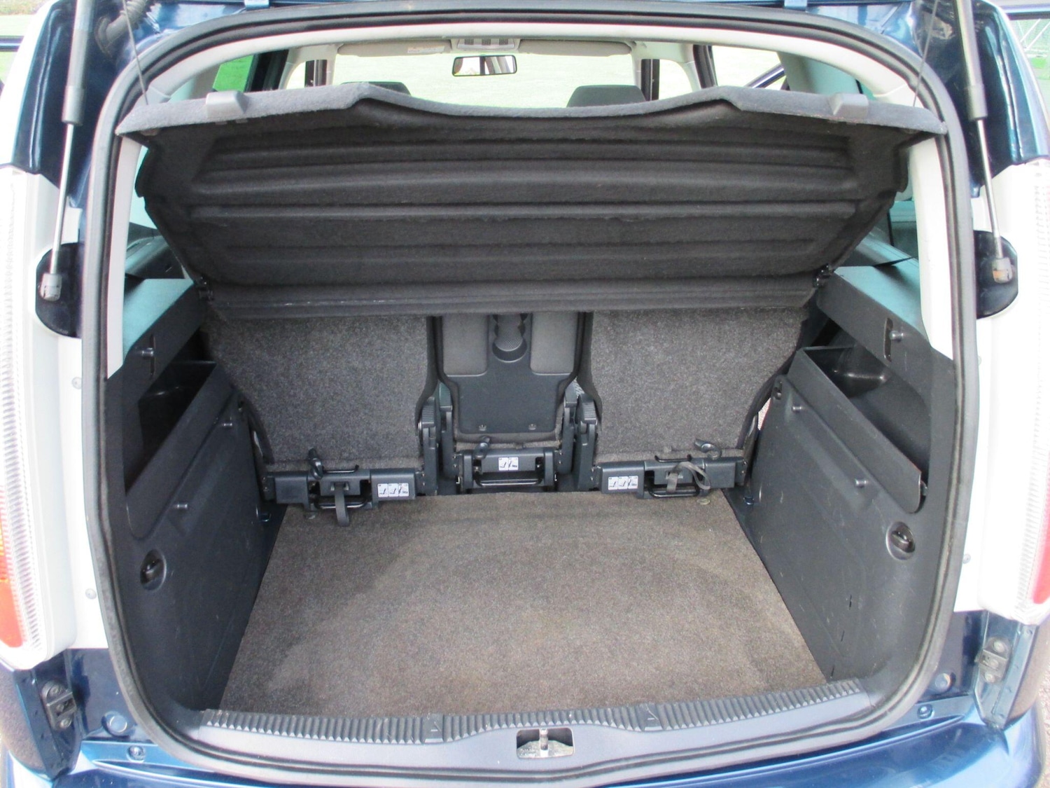 Used Skoda Roomster 2014 for sale - 76953497: Photo 47