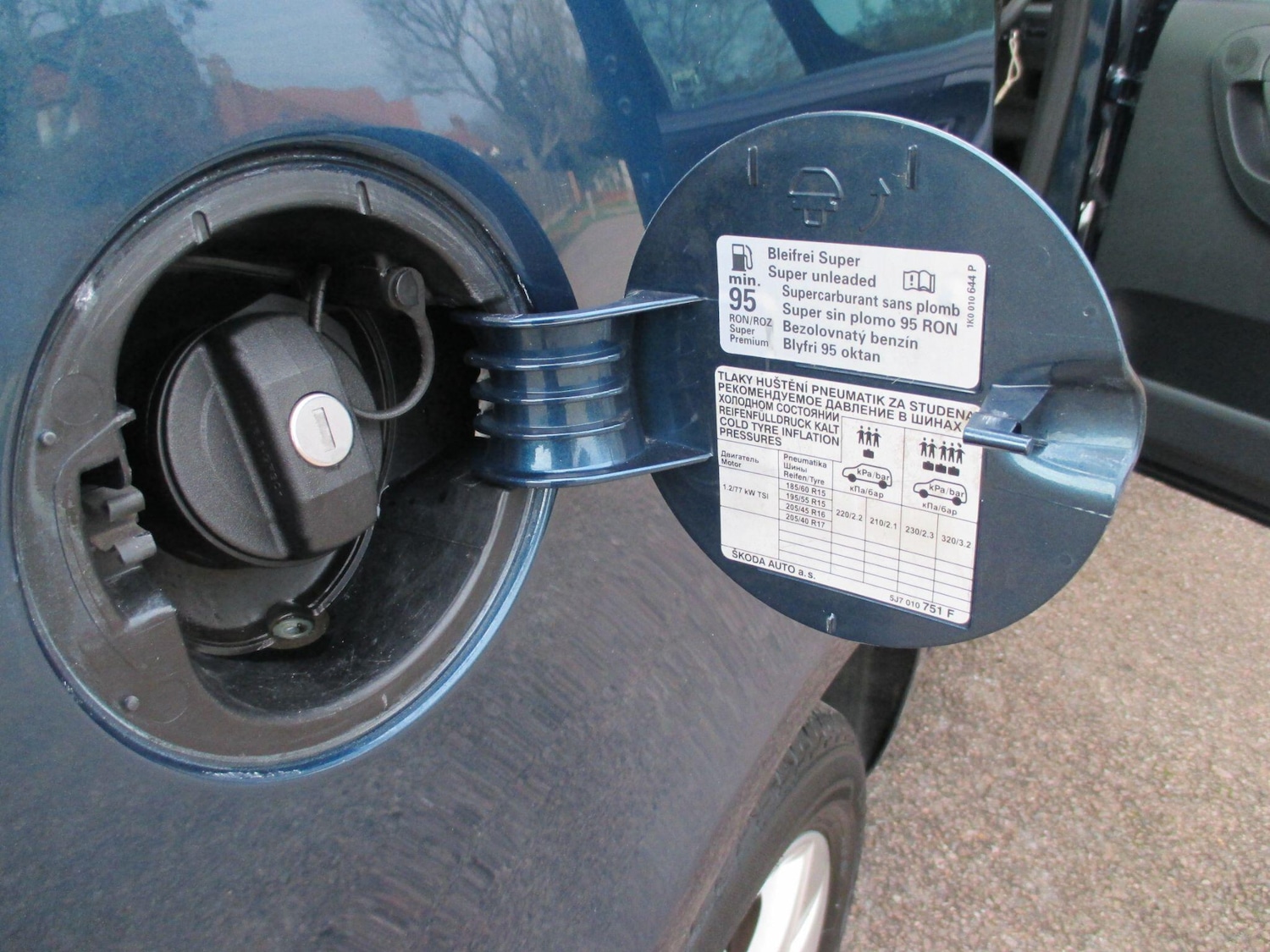 Used Skoda Roomster 2014 for sale - 76953497: Photo 49