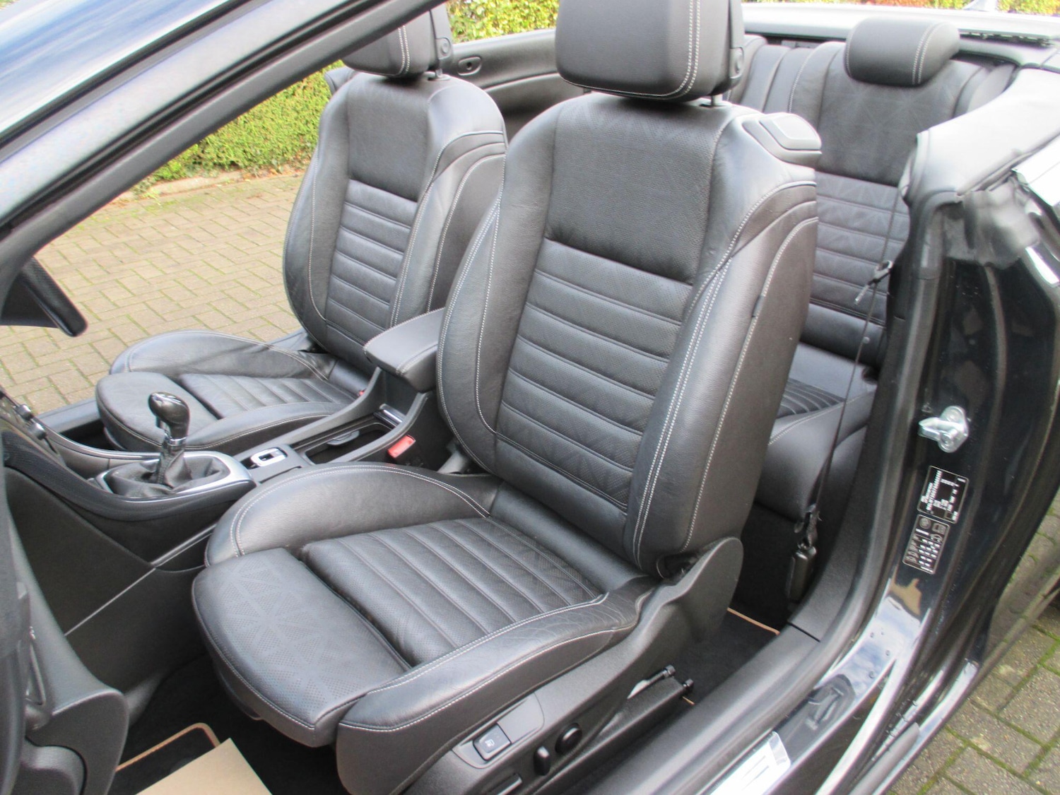 Used Vauxhall Cascada 2015 for sale - 76926754: Photo 23