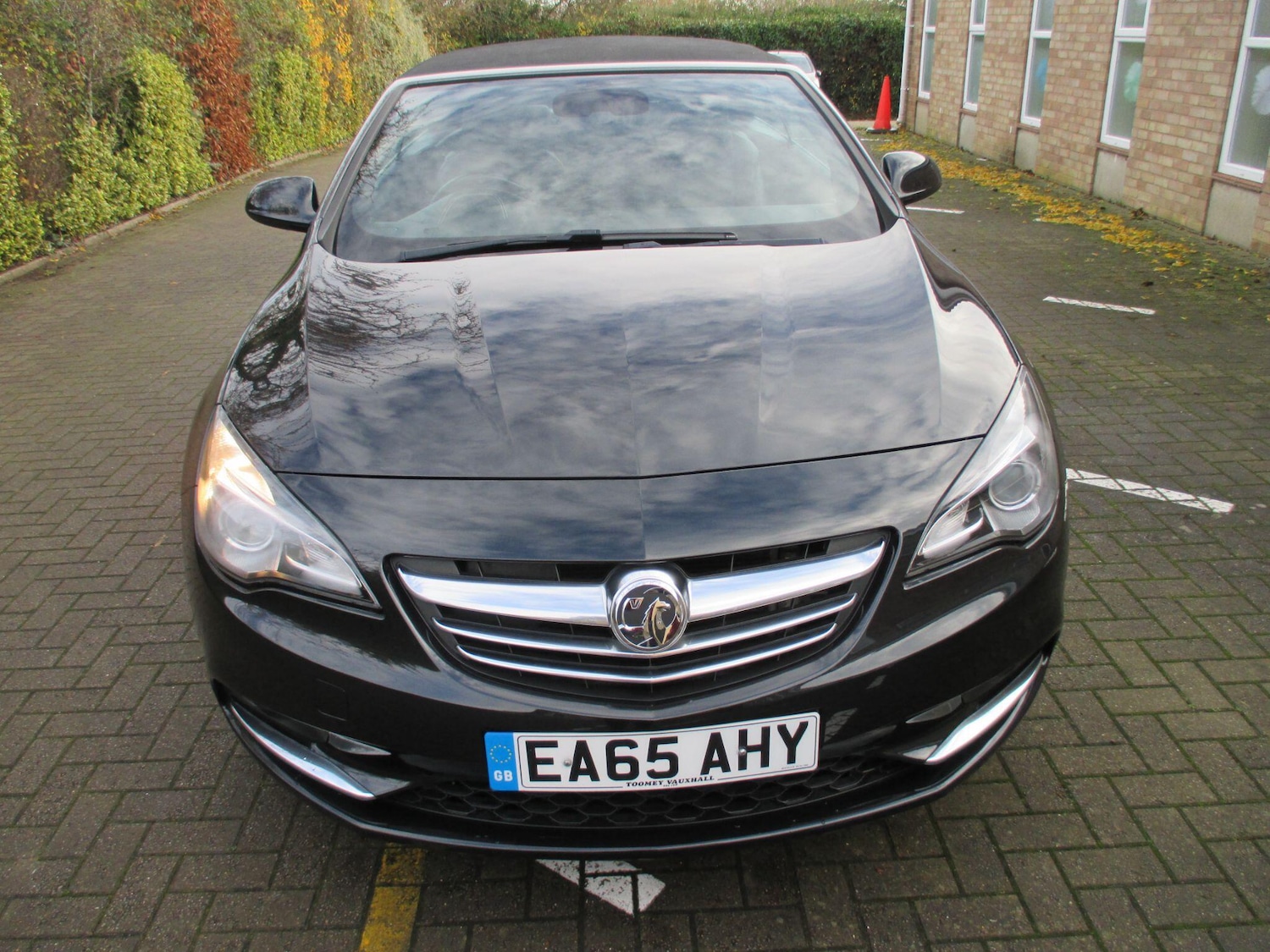 Used Vauxhall Cascada 2015 for sale - 76926754: Photo 3